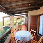 Vakantiehuis Villino Delia-infinityholidays *